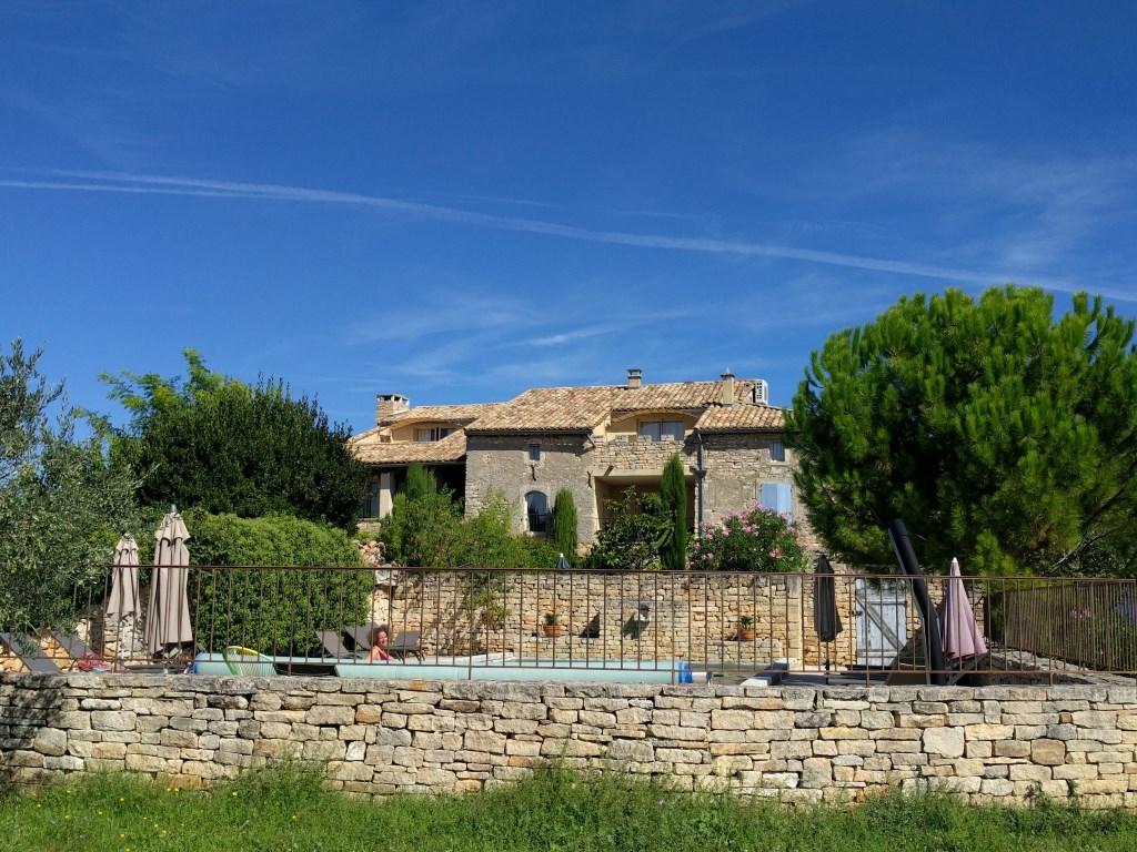 La Bastide des Mûriers, Chambres d'Hôtes en Provence